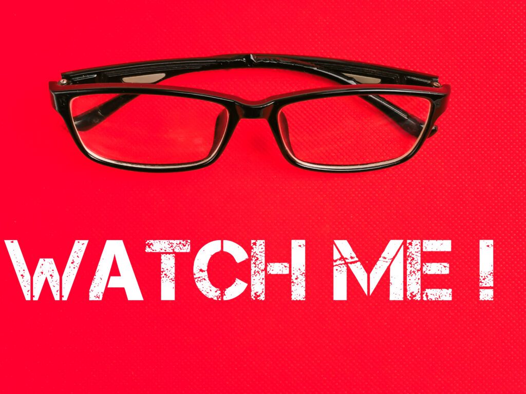 Watch me logo with a spectacle